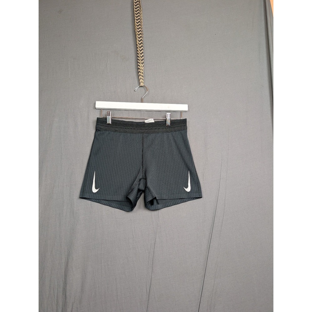 Nike Dri Fit Women's Shorts Lightweight‎ Performance Size Medium